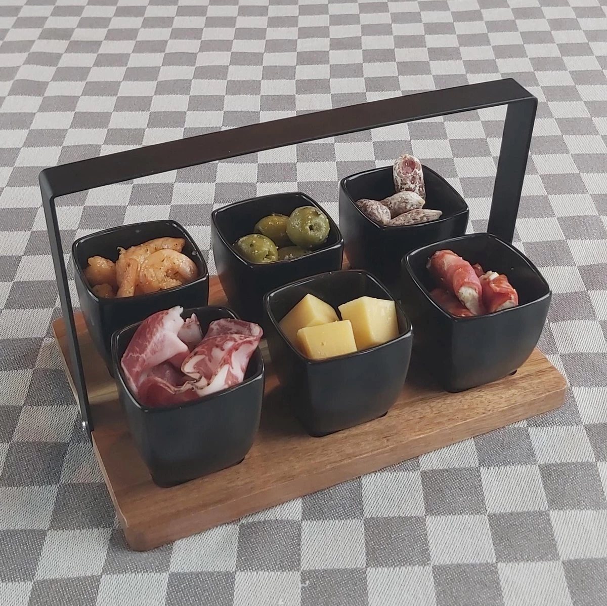 Mica Decorations - Luxe Tapas Set - 6 Zwarte Tapas Schaaltjes Op Houten Tapasplank - Servies - Borrelplank Olijfhout - Afbeelding 3